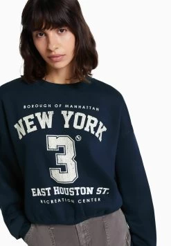 BERSHKA Printed - Sweater - Royal Blue 9 BERSHKA Printed - Sweater - Royal Blue -Bershka ea5a1e54b2ff4ed1b32400213d7256d8