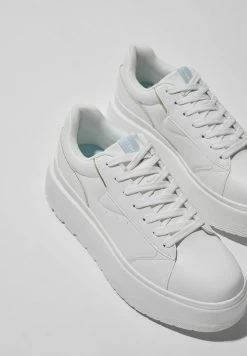 BERSHKA Sneakers Laag - White -Bershka ea828895fd7b4a7d9dfe7d58d1ad62b3