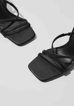 BERSHKA With Ankle Strap - Sandalen - Black 11 BERSHKA With Ankle Strap - Sandalen - Black -Bershka eb0a9e6007cd47709e8e5183a4feb510