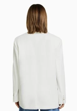 BERSHKA Tailored Cut- Halflange Jas - White -Bershka ed0765bb023f4c5cb8755a7d5ab33d51