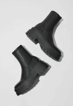 BERSHKA Enkellaarsjes Met Plateauzool - Black -Bershka edb639a4270d47a6989eba2dba0f3abd