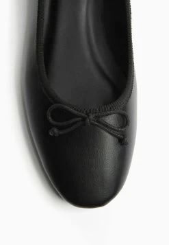 BERSHKA Ballerina'S - Black -Bershka f113a546ac3744328acd9a22965ee102