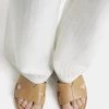BERSHKA Cut-Out Detail-Flat- Badslippers - Sand