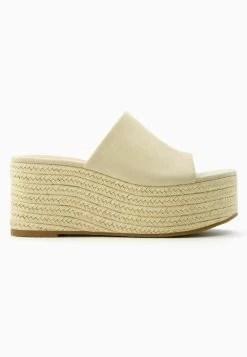 BERSHKA Muiltjes Met Hak - Beige -Bershka f2409ccf30f143b6a95a5dafba01f96e