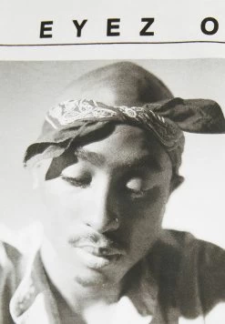 BERSHKA Short Sleeve Tupac - T-Shirt Print - White -Bershka f5055af51b524e6ba3cac1ab1e20164e