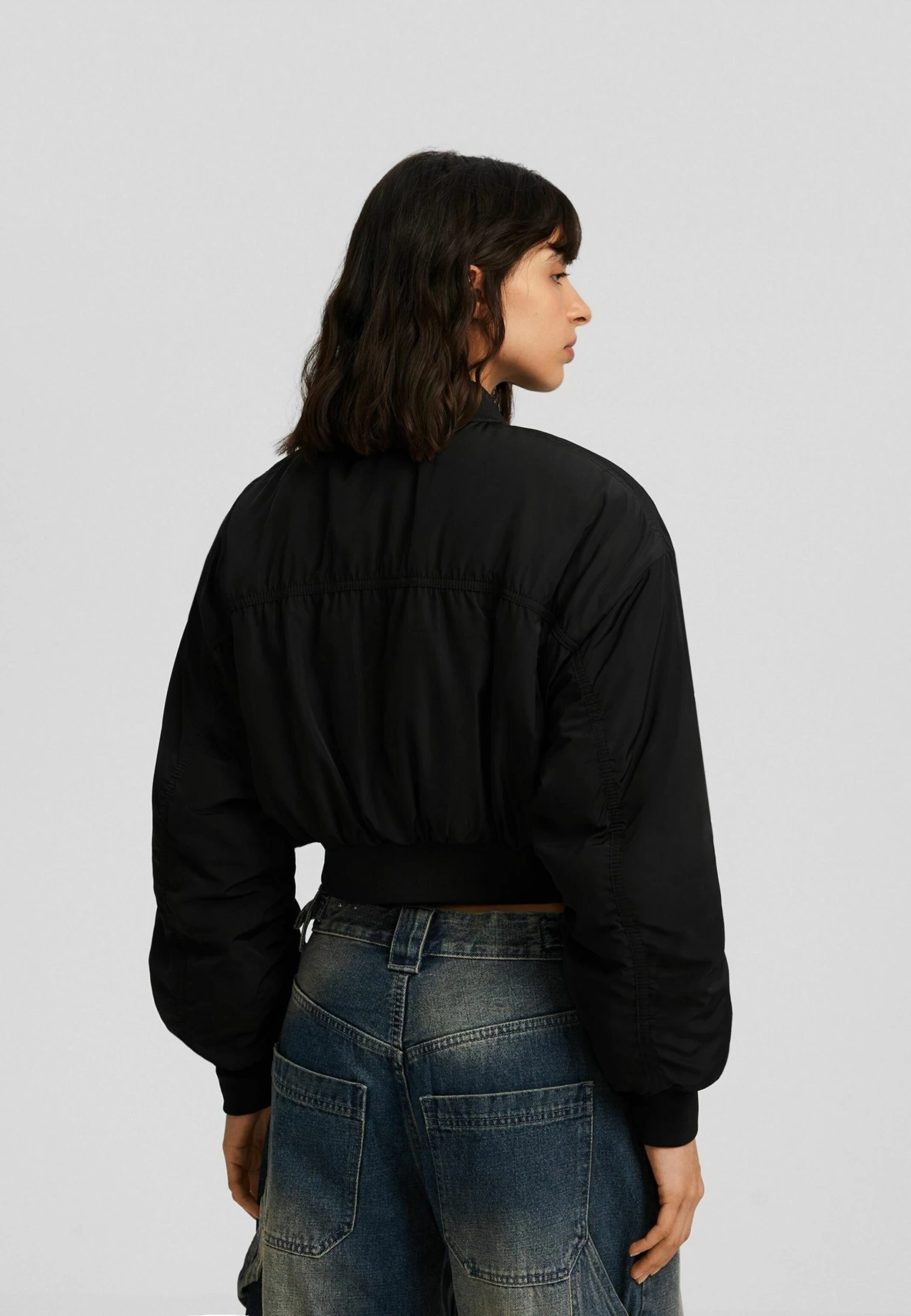 BERSHKA Cropped - Bomberjacks - Black 3 BERSHKA Cropped - Bomberjacks - Black - Afbeelding 3