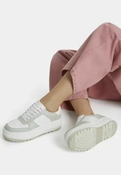 BERSHKA Contrast Platform - Sneakers Laag - White/Light Green