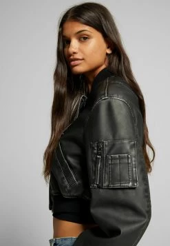 BERSHKA Distressed - Imitatieleren Jas - Black 9 BERSHKA Distressed - Imitatieleren Jas - Black -Bershka f6d2e0b0718348869766f8a88b0ea8d4