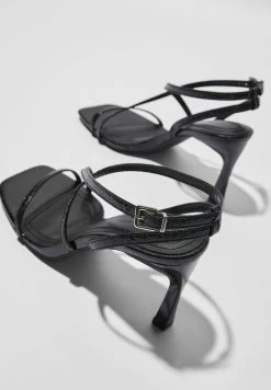 BERSHKA Strappy- Sandalen Met Hoge Hak - Black -Bershka f8e47e6ee1954bac8e8aaa55641034e2