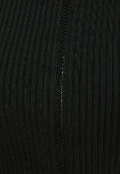 BERSHKA Vest - Grey 11 BERSHKA Vest - Grey -Bershka f91e4ba77c6349bca8199ee018aec71e