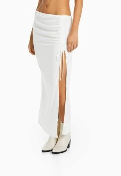 BERSHKA Gathered Blend - Maxirok - White
