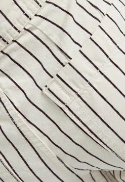 BERSHKA Culottes - Broek - Beige -Bershka fb5f252d14424df58233515cf2c80652