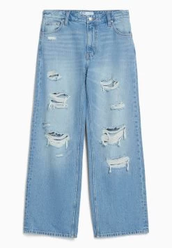 BERSHKA Wide-Leg Ripped - Flared Jeans - Light Blue Denim -Bershka fd59a20ec7094214b73467174b72ca00